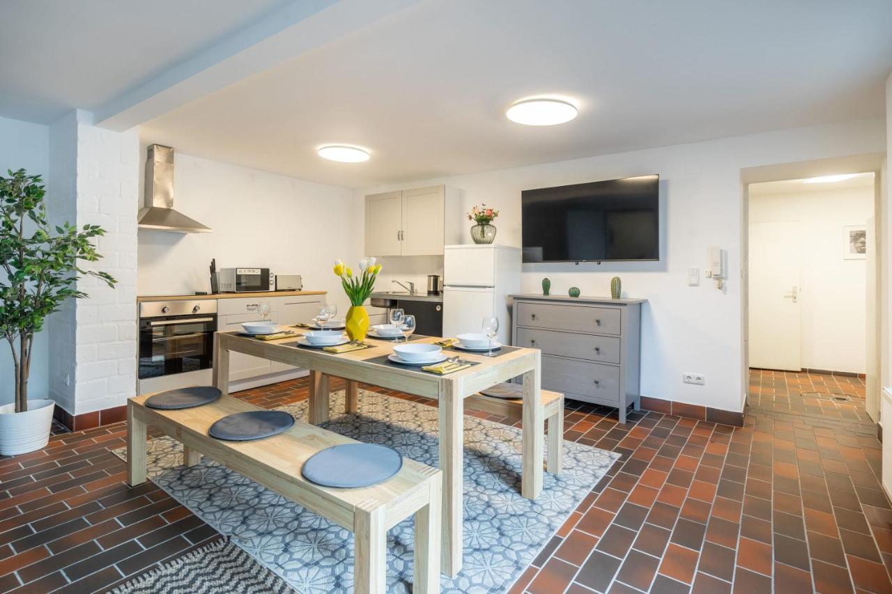 Hamburg City Apartment Freshly Renovated Exterior photo